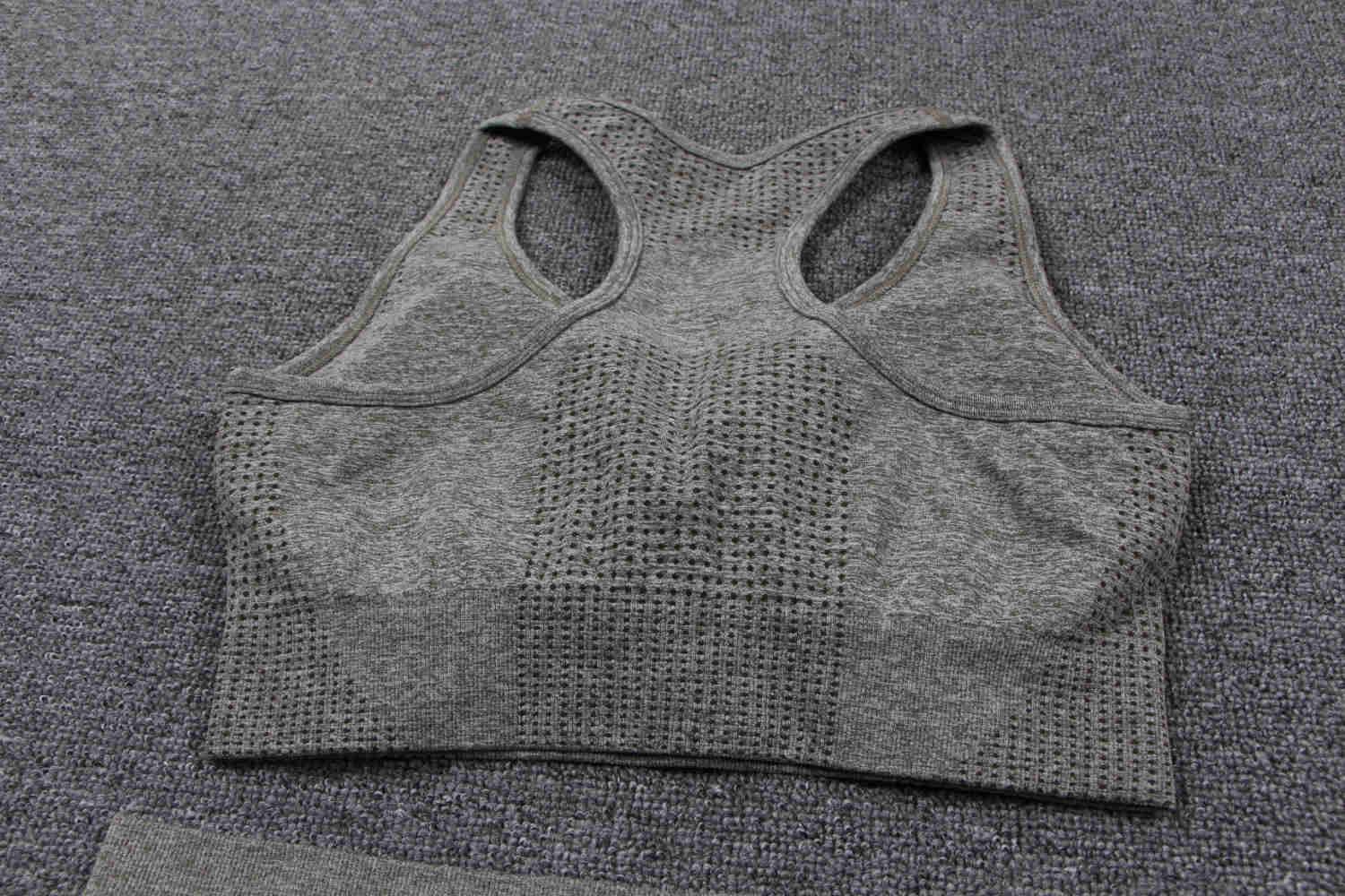 Fitness Yoga Set Women 9 Colors Breathable Padded Bra High Waist Gym Shorts Female Seamless Yoga Suit Gym Set Sports Suits 2020