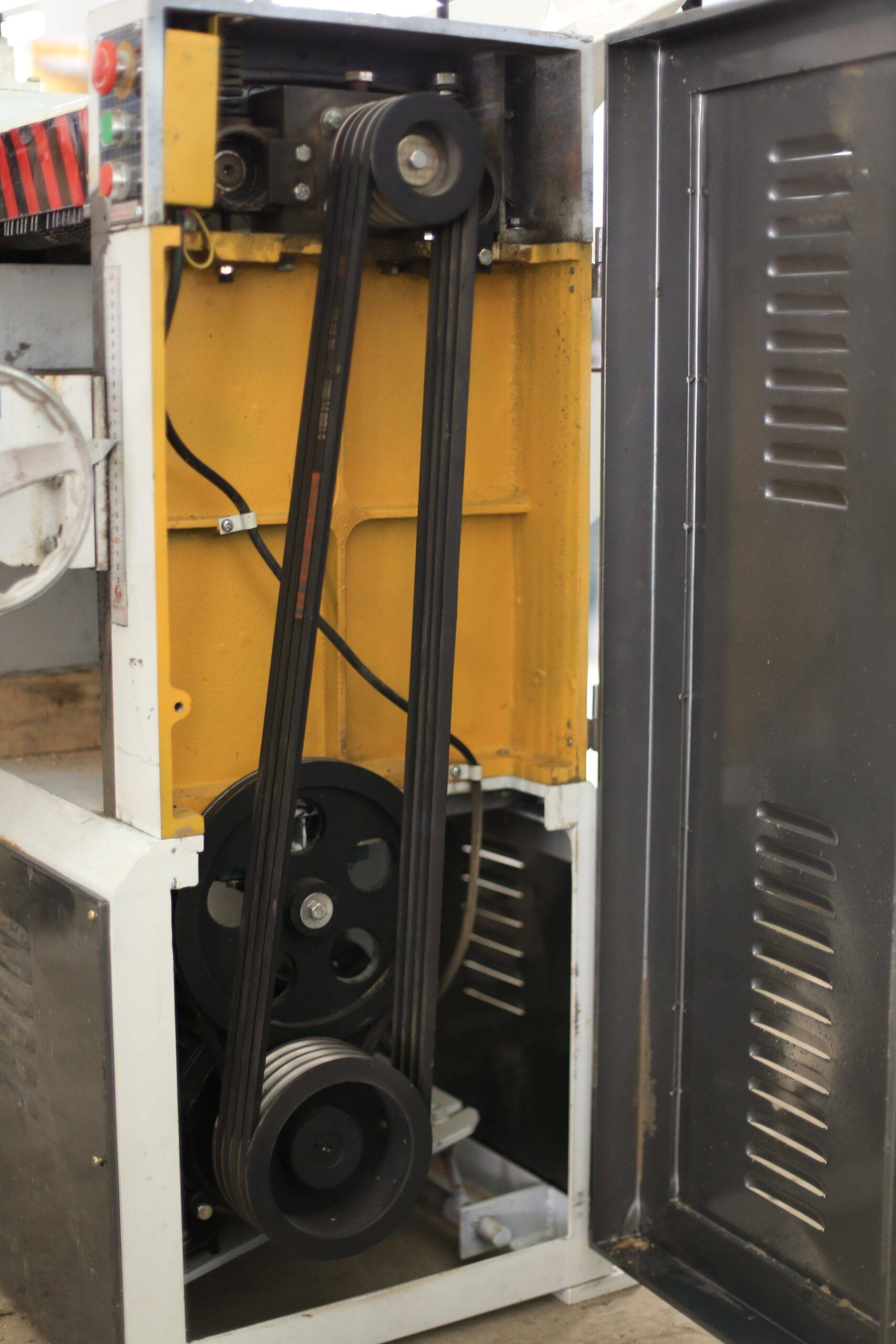 Heavy Duty Wood Thickness Planer Heavy Machinery New Arrivals Heavy Duty Wood Thickness Planer Heavy Machinery New Arrivals