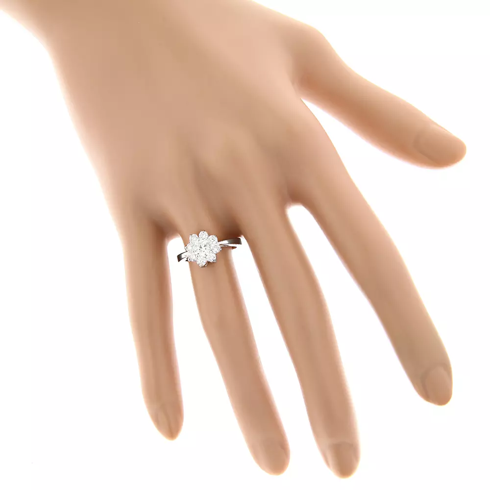 E6293AA0-36FD-43E3-A630-08CCA21E5B9C