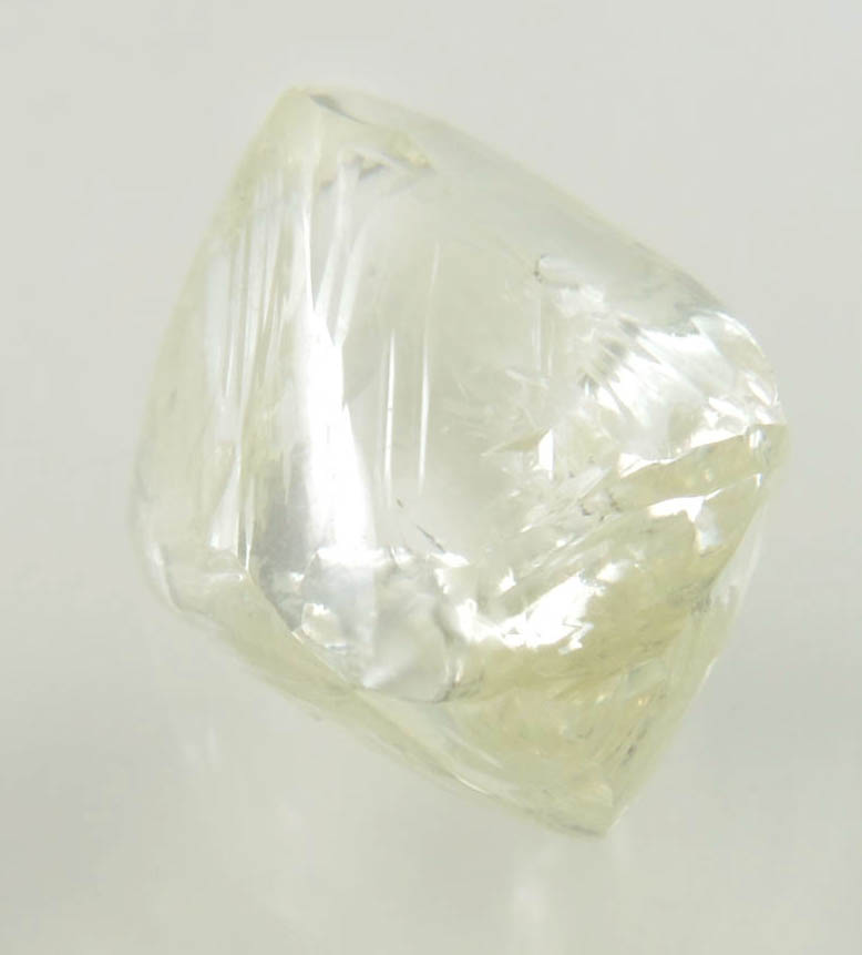 Natural Uncut Rough – 3.66 carat gem-quality cuttable yellow octahedral – Diamond Natural Uncut Rough - 3.66 carat gem-quality cuttable yellow octahedral - Diamond