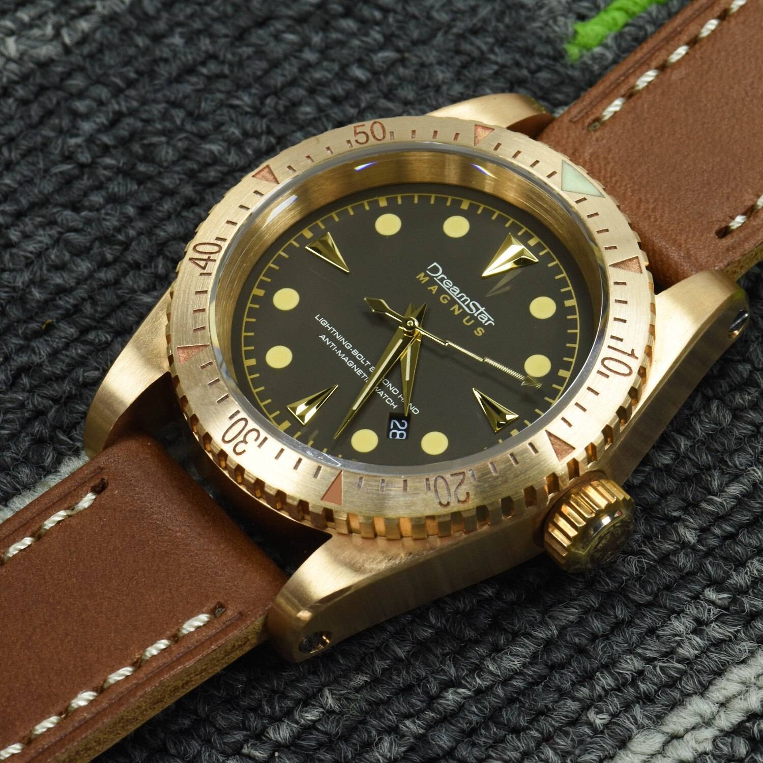 Hruodland Dreamstar Solid CuSn8 Bronze Diving Men's Watches SW200 Sapphire Glass 20ATM Automatic Mechanical Wrist Watch for Male