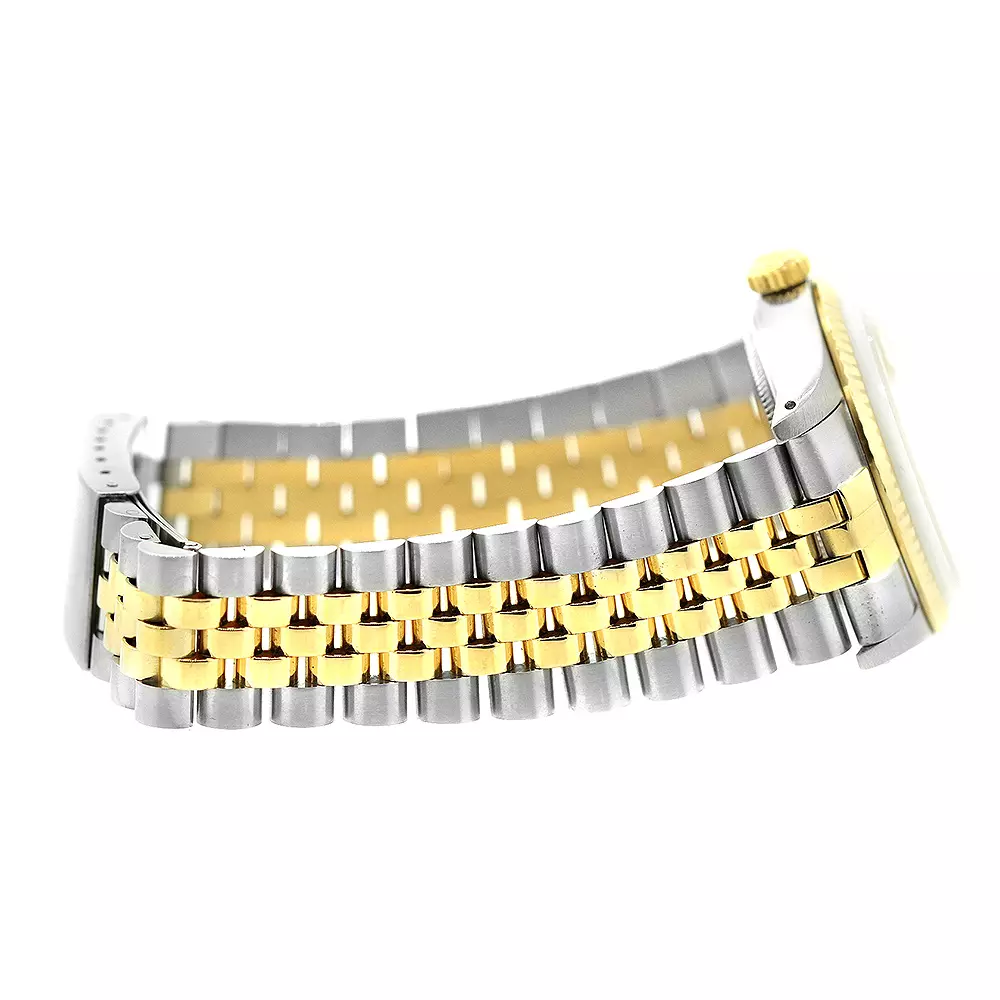 08415016-43B8-44A7-BA68-2DD92BDBF85F