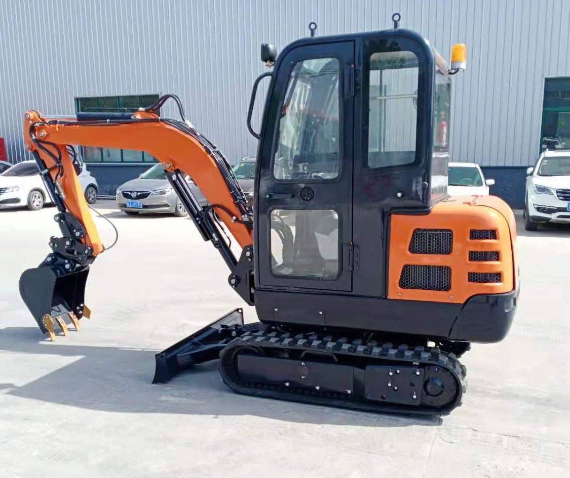 2021 BIG SALE 2.5ton KUBOTA Engine Mini Excavator for sale Ships From : China 2021 BIG SALE 2.5ton KUBOTA Engine Mini Excavator for sale Ships From : China