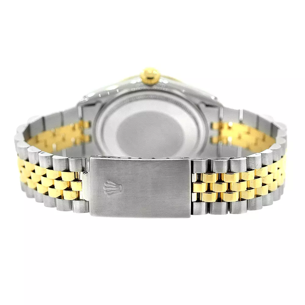 B1031126-08DA-4747-855A-97E1703F8410