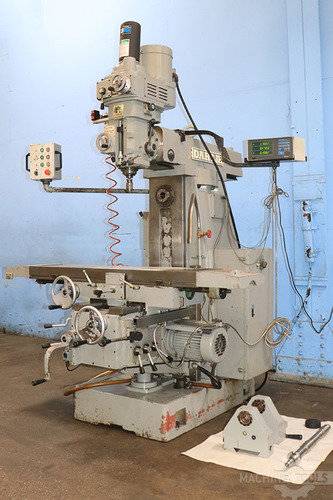 DAH LIH DL-GH950 Vertical and Horizontal Mills Machinery, Tools, & Furniture DAH LIH DL-GH950 Vertical and Horizontal Mills Machinery, Tools, & Furniture