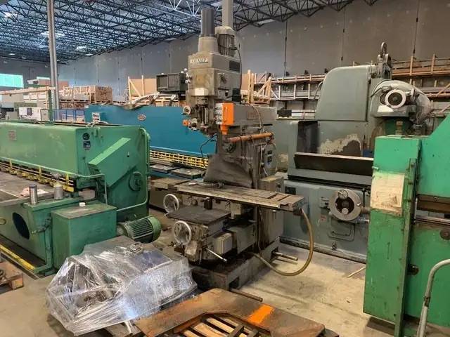Vertical / Horizontal Knee Milling Machine – 2 Spindles VH-3 Machinery, Tools, & Furniture Vertical / Horizontal Knee Milling Machine - 2 Spindles VH-3 Machinery, Tools, & Furniture